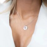 Personalized Birth Flower Necklace with Birthstone - Custom Name Disc Pendant - 图片 2